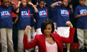 michelle-obama-flexing-lets-move