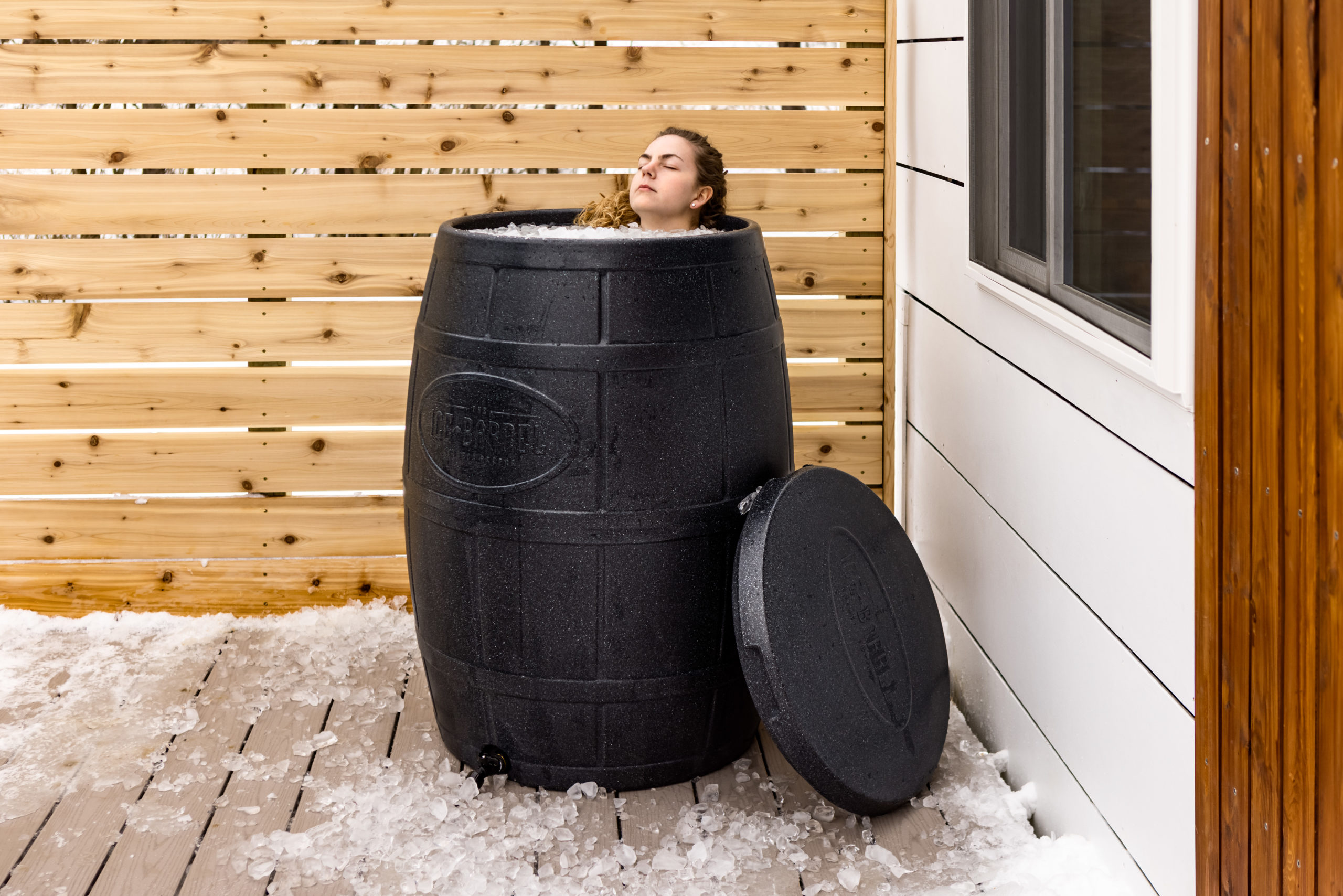 10 Health Benefits of Cold Plunges and Cold Therapy